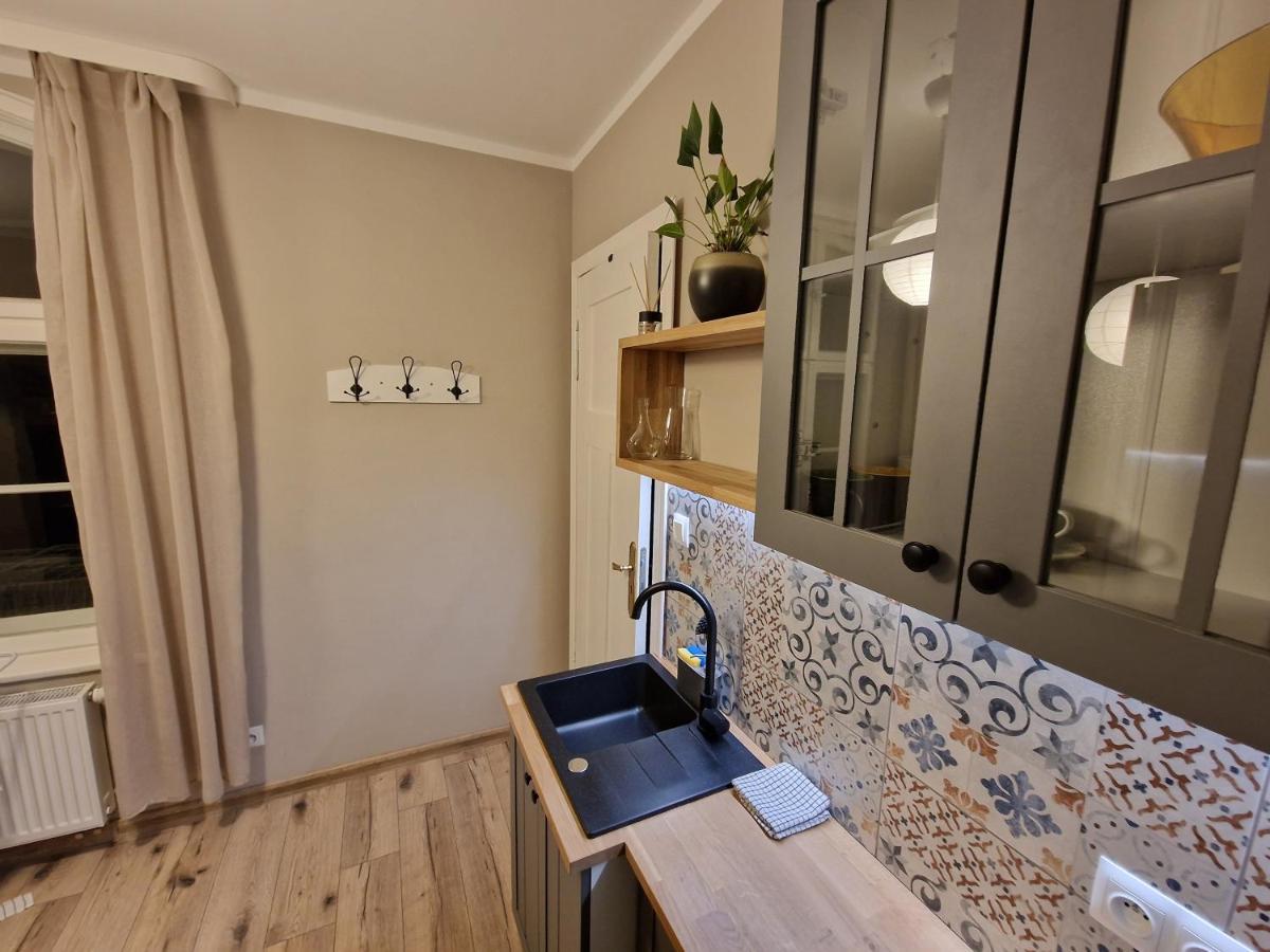 Klimatyczny Apartament Na Bydgoskim Przedmiesciu Torun Exterior photo